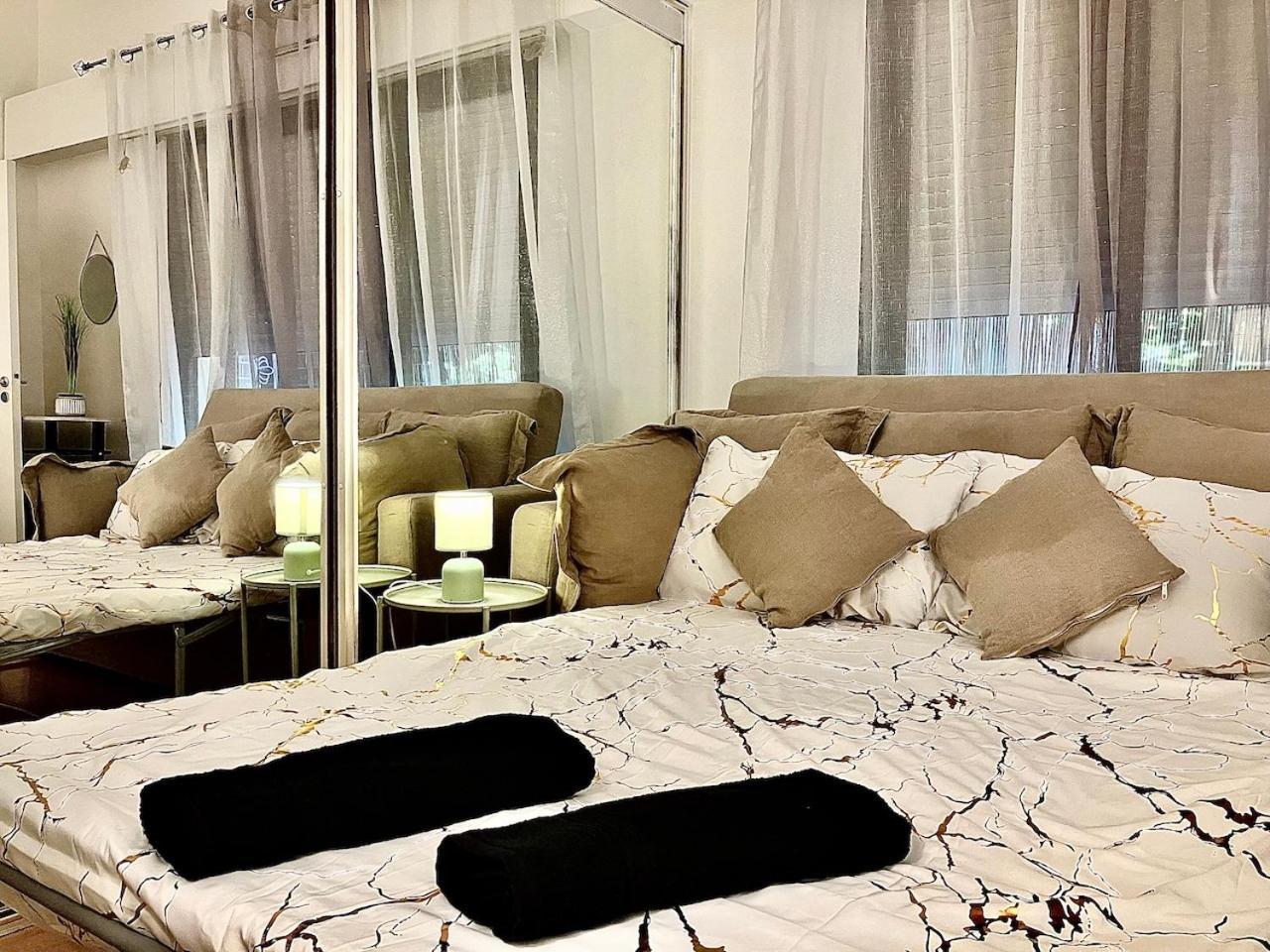 Gold Hotel - Paris-Disney Studio Chelles  Zewnętrze zdjęcie